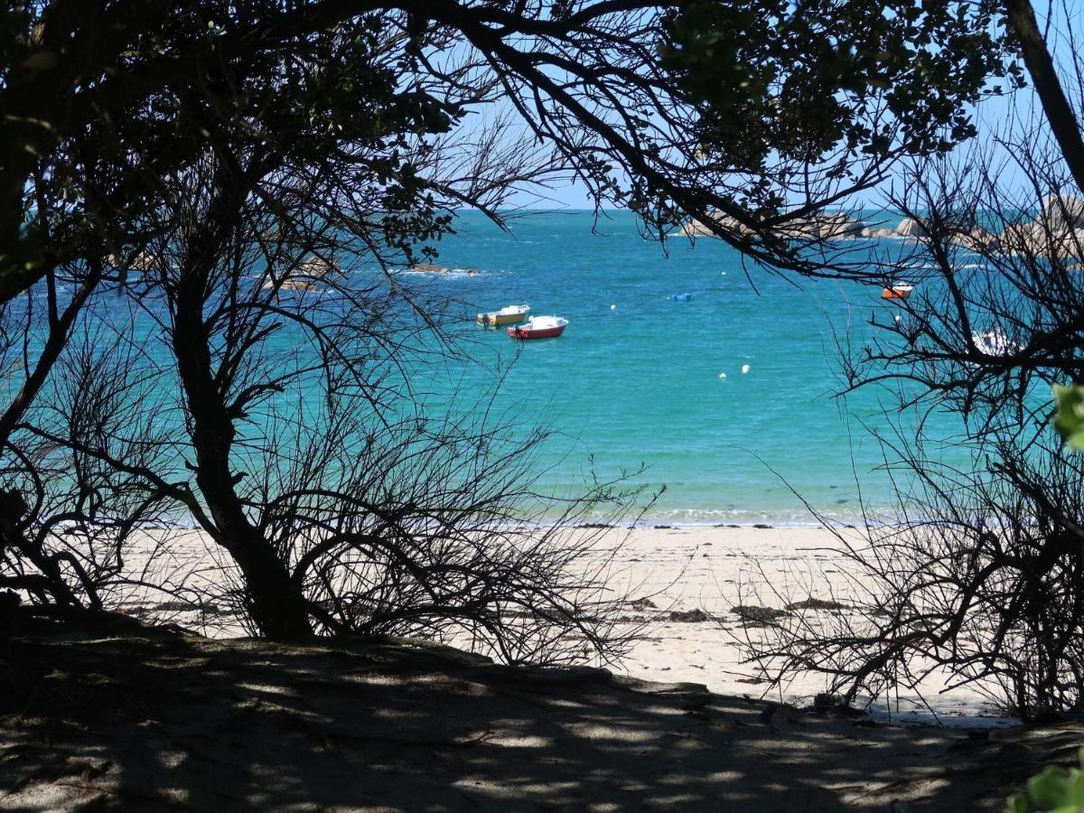 Holiday Home, Plouneour Brignogan Plages Bagian luar foto